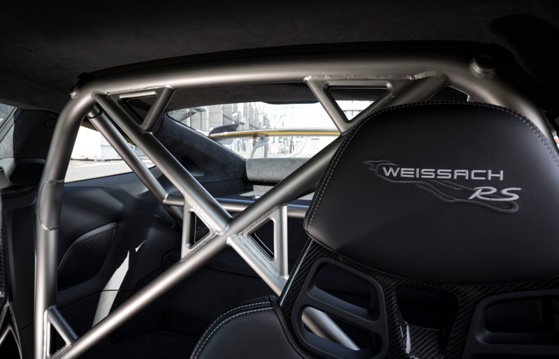 Illustration for article titled Put These Very Good 2019 Porsche 911 GT3 RS Photos In Your Life